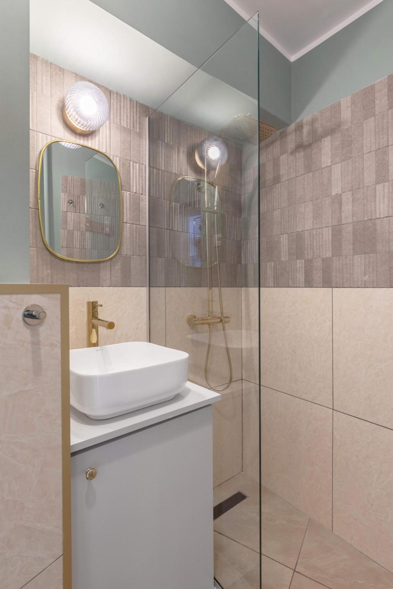 Holt - Sublime Minty Green 1Br On The Park ブカレスト エクステリア 写真